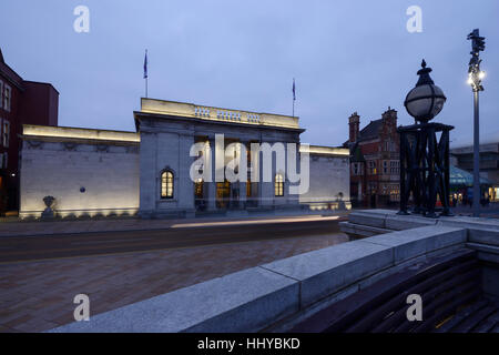 The newly refurbished Ferens Art Gallery in Queen Victoria Square in Hull city centre UK Stock Photo
