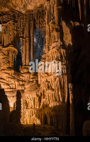 Gothic Palace, with magnificent stalactites and other formations, in Lehman Caves in Great Basin National Park, Nevada, USA Stock Photo