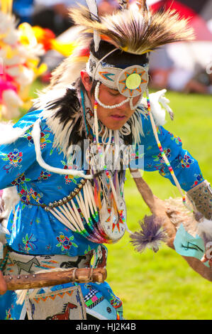 Native American boy dance in regalia, Pi-Ume-Sha Treaty Days, Warm Springs Indian Reservation, Oregon Stock Photo