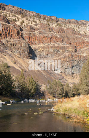 Flyfishing in Crooked River canyon, Crooked Wild and Scenic River, Lower Crooked River National Back Country Byway, Oregon Stock Photo