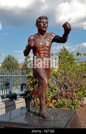 The bronze statue of Tony DeMarco in Boston's historic North End, Boston, Massachusetts, USA. Stock Photo