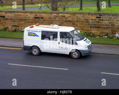 Police van Camera Enforcement Unit covert measuring of motor vehicle speed to check speed limit complience Stock Photo