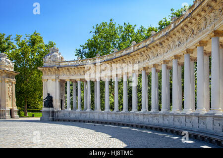 Grand Colonnade of Monument to Alfonso XII, Buen Retiro Park, Madrid, Spain Stock Photo