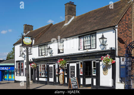 18th century The White Hart Inn, High Street, Crawley, West Sussex, England, United Kingdom Stock Photo