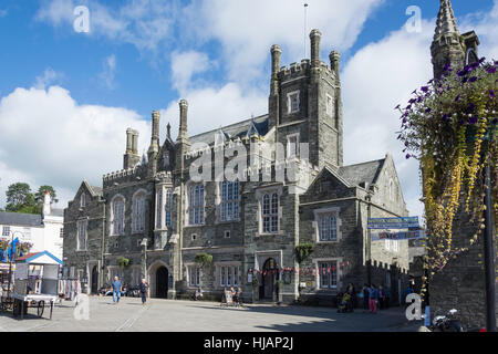 Tavistock Town Hall, Bedford Square, Tavistock, Devon, England, United Kingdom Stock Photo