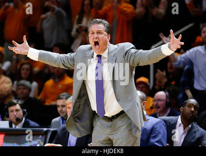 Knoxville, TN, USA. 23rd Feb, 2016. Kentucky Wildcats head coach John Calipari could not believe the officials call as Tennessee defeated #6 Kentucky 82-80 on Tuesday January 24, 2017 in Knoxville, TN. Credit: Lexington Herald-Leader/ZUMA Wire/Alamy Live News Stock Photo