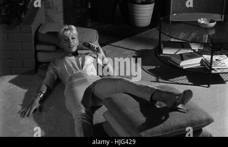 Private Property Year : 1960 USA Director : Leslie Stevens Kate Manx