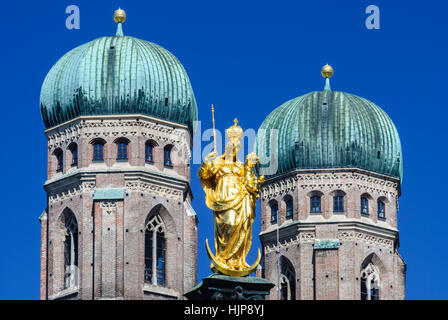 München, Munich: Frauenkirche (Church of Our Lady) and Marien's column, Oberbayern, Upper Bavaria, Bayern, Bavaria, Germany Stock Photo