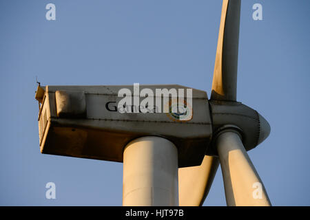 KENYA, Nairobi, Ngong Hills, 25,5 MW Wind Power Station with Gamesa wind turbines, owned and operated by KENGEN Kenya Electricity Generating Company, Gamesa ist part of company Siemens Gamesa Renewable Energy / KENIA, Ngong Hills Windpark, Betreiber KenGen Kenya Electricity Generating Company mit Gamesa Windkraftanlagen Stock Photo