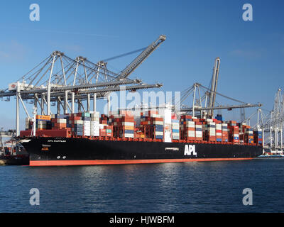 Apl Raffles The APL Raffles, a modern container ship operating under IMO 9631979 ...