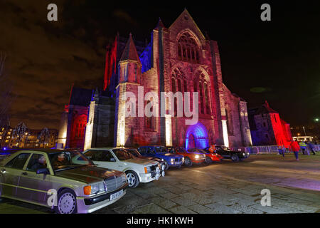 Paisley, Scotland. 25th January, 2017. Paisley once is the sole UK start point for the 2017 Monte Carlo Rally. Credit: Gerard Ferry/Alamy Live News Stock Photo