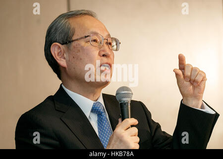 Tokyo, Japan. 27th Jan, 2017. Toshiba Corp. President Satoshi Tsunakawa speaks during a news conference at the company headquarters on January 27, 2017, Tokyo, Japan. Toshiba announced plans to split off part of its core memory chip business (excluding the image sensor business) to raise money in the face of excessive debt generated by its US nuclear business. The announcement came after Toshiba's board approved the decision earlier on Friday, January 27. Credit: Rodrigo Reyes Marin/AFLO/Alamy Live News Stock Photo