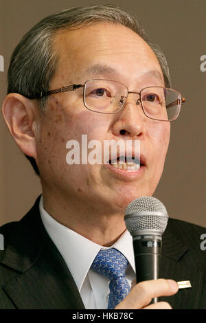 Tokyo, Japan. 27th Jan, 2017. Toshiba Corp. President Satoshi Tsunakawa speaks during a news conference at the company headquarters on January 27, 2017, Tokyo, Japan. Toshiba announced plans to split off part of its core memory chip business (excluding the image sensor business) to raise money in the face of excessive debt generated by its US nuclear business. The announcement came after Toshiba's board approved the decision earlier on Friday, January 27. Credit: Rodrigo Reyes Marin/AFLO/Alamy Live News Stock Photo