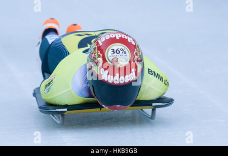 Koenigssee, Germany. 27th Jan, 2017. Jacqueline Loelling starting on the ice rink at at the bobsleigh world cup in Schoenau am Koenigssee, Germany, 27 January 2017. Credit: dpa picture alliance/Alamy Live News Stock Photo