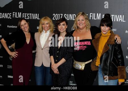 Park City, UT, USA. 27th Jan, 2017. Molly Shannon, Toni Collette, Alethea Jones, Bridget Everett, Katie Aselton at arrivals for FUN MOM DINNERS Premiere at Sundance Film Festival 2017, Eccles Theatre, Park City, UT January 27, 2017. Credit: James Atoa/Everett Collection/Alamy Live News Stock Photo