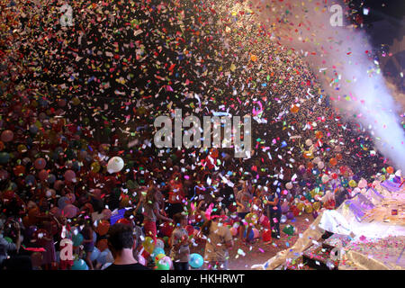 Thousands of balloons and confetti falling at culmination event for TRBC's Vacation Bible School in Lynchburg, Virginia Stock Photo