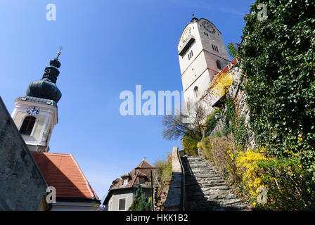 Krems an der Donau: church Nikolauskirche (left), church Frauenbergkirche in Stein, Wachau, Niederösterreich, Lower Austria, Austria Stock Photo