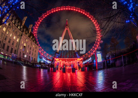 London UK 28th January, 2017. London Eye lit up red and with Chinese Lanterns for Chinese New Year. Credit: Carol Moir/Alamy Live News. Stock Photo