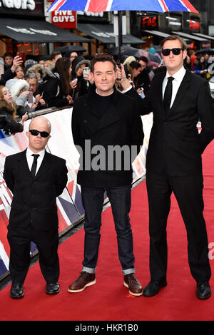 Stephen Mulhern (centre) attending the Britain's Got Talent Photocall at the London Palladium. Stock Photo