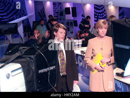 Broadcasting of TV programme Crimewatch with presenters Nick Ross and Jill Dando - Tuesday 23rd February 1999 Stock Photo
