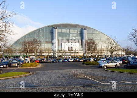 Xscape centre in Milton Keynes, England featuring an indoor ski slope, shops, restaurants and cinema complex Stock Photo