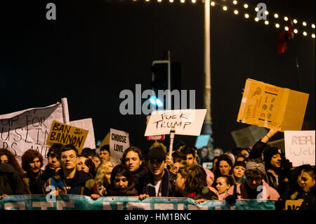 Brighton, UK. 30th January 2017. Anti-Trump protesters take to the streets after the ‘Emergency Demo against Trump’s #MuslimBan and UK complicity’ saw thousands of people attend a demonstration at Brighton Town Hall. Credit: Francesca Moore/Alamy Live News Stock Photo