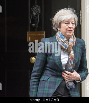 London, UK. 31st Jan, 2017. Prime Minister, leaves 10 Downing Street for the Brexit debate Credit: Ian Davidson/Alamy Live News Stock Photo