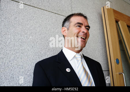 2006. Tommy Sheridan,MSP, at the Scottish Parliament in Edinburgh, Scotland. © Gerry McCann. Stock Photo