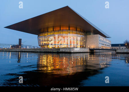 The Opera House at night, Copenhagen, Denmark Stock Photo
