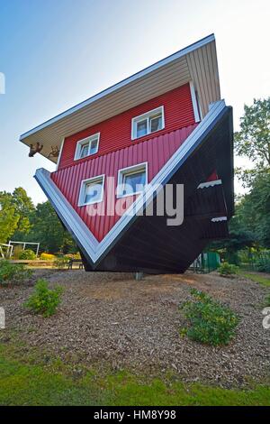 Das Verrueckte Haus The Crazy House Bispingen Luneburger Heide