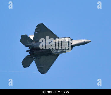 USAF F-22 Raptor with bomb bay doors open Stock Photo - Alamy