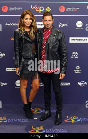 Singer David Bisbal and his girlfriend Rosanna Zanetti during the photocall  of the Los 40 Music Awards in Madrid, on Friday, Thursday 1 December 2016  Stock Photo - Alamy