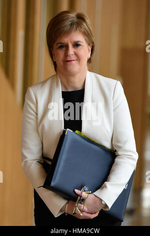 Edinburgh, Scotland, UK. 2nd Feb, 2017. Nicola Sturgeon on the way to First Minister's Questions in the Scottish Parliament, ahead of the crucial Stage 1 budget debate later in the day, Credit: Ken Jack/Alamy Live News Stock Photo