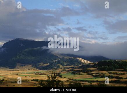 Clouds over the village of Rovere, Abruzzo, Italy Stock Photo - Alamy
