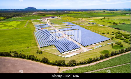 The Sunshine Coast Solar Farm at Valdora, near Yandina and Coolum, on the Sunshine Coast of Queensland, Australia. Stock Photo