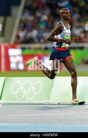 Rio de Janeiro, Brazil. 13 August 2016. Mo Farah (GBR) wins the gold medal in the Men's 10,000m at the 2016 Olympic Summer Games. ?Paul J. Sutton/PCN Stock Photo
