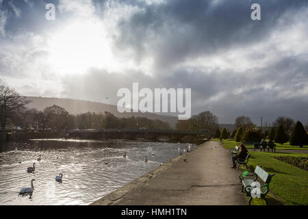 Otley, Yorkshire, UK. 3rd Feb, 2017. UK Weather. People take a lunch time stroll to enjoy the unusually warm sunny weather in Otley, West Yorkshire on Friday. Otley is a market town and civil parish at a bridging point on the River Wharfe in the City of Leeds metropolitan borough in West Yorkshire, England. Historically a part of the West Riding of Yorkshire, the population was 13,668 at the 2011 census. Credit: Windmill Images/Alamy Live News Stock Photo