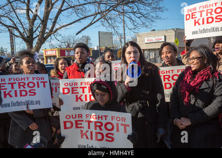 Detroit, USA. 3rd February, 2017. Students from Osborn High School protest against the planned closing of their school, one of 24 the state of Michigan wants to shut in Detroit because of poor academic performance. Detroit teachers have long complained about large class sizes, outdated textbooks, and lack of resources. Alycia Meriweather, interim superintendent of the Detroit Public Schools, speaks during the rally. Credit: Jim West/Alamy Live News Stock Photo