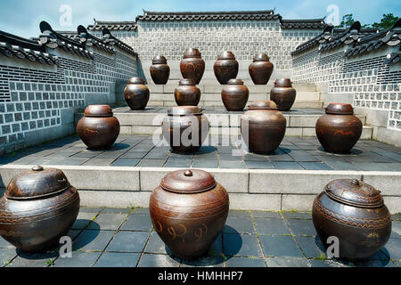 Large clay Fermentation Jars at Jango in Gyeongbokgung Palace Stock Photo