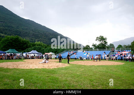 Switzerland, Canton Ticino, Gudo, Swiss wrestling Stock Photo