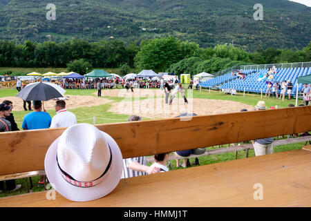 Switzerland, Canton Ticino, Gudo, Swiss wrestling Stock Photo