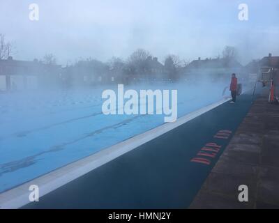 charlton lido heated