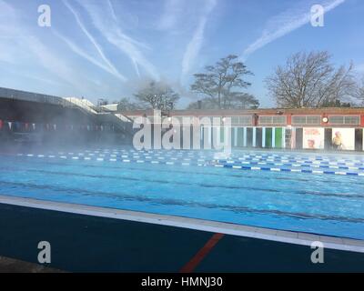 charlton lido heated