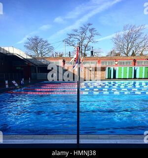 charlton lido heated