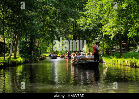 Boats with tourists on Fließ river, Lehde district, Lübbenau, Spreewald, Spreewald Nature Reserve and Biosphere Reserve Stock Photo