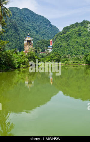 Tambun Tibetian Buddhist Temple, Perak - Tambun Tibetian Temple, also known as Jingang Jing She by the locals, is surrounded by magnificent perimeters Stock Photo