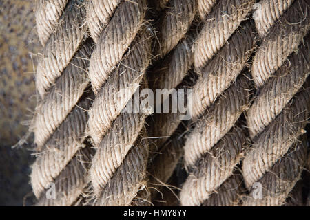 Nautical rope hi-res stock photography and images - Alamy