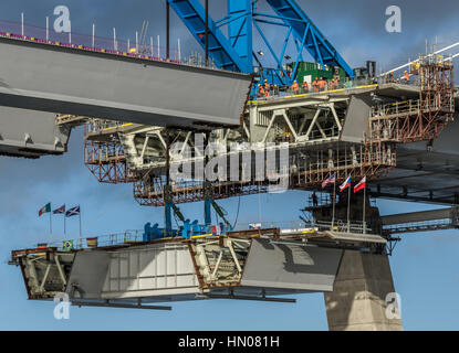 The final section of the new Queensferry Crossing over the River Forth is raised into place, 3rd February 2017. Stock Photo