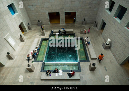 Water pool over glass in a courtyard of the National Gallery of Canada. Stock Photo