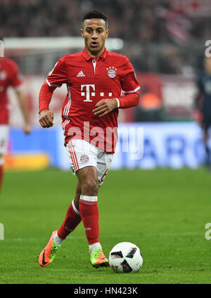Munich, Germany. 7th Feb, 2017. Munich's Thiago during the German DFB Cup match between Bayern Munich and VfL Wolfsburg at the Allianz Arena in Munich, Germany, 7 February 2017. Photo: Peter Kneffel/dpa/Alamy Live News Stock Photo
